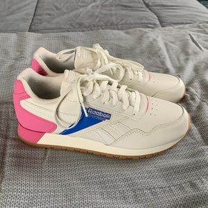 Women’s Reebok Classics Sneakers Size 7 1/2